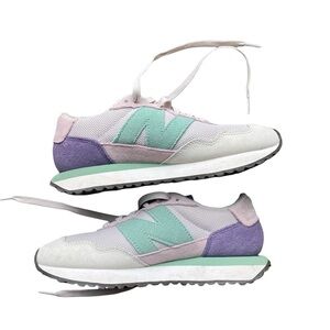 New Balance Women's 237 US6